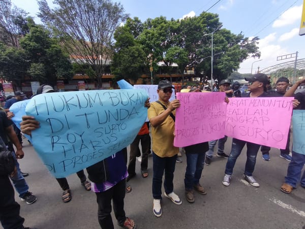 MMPJ Malang Raya Gelar Aksi di Depan Polresta, Desak Polri Proses Roy Suryo Cs