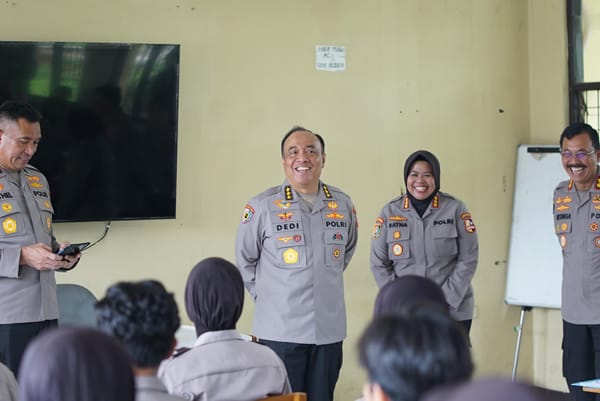 Pendidikan Rusak Diam-diam: Peran Orang Tua dalam Membentuk Generasi Curang