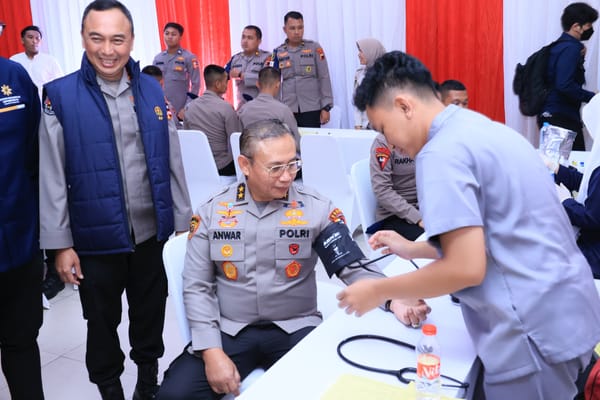 Rakernis Humas Polri 2025 Resmi Dibuka dengan Bakti Sosial dan Kesehatan di Akpol Semarang