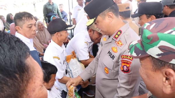 Kapolda Kalteng Hadiri Pembukaan Pasar Murah di Kapuas, Harap Dongkrak Kesejahteraan Warga