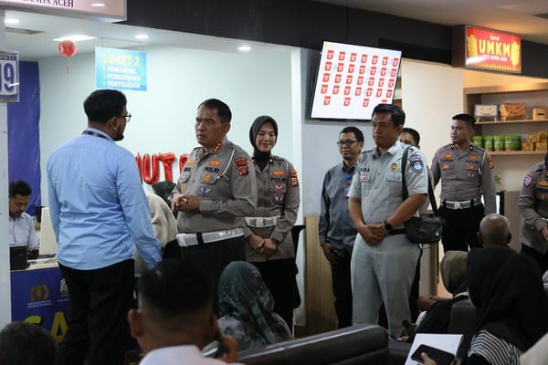 Dirlantas Polda Aceh Kawal Inovasi Layanan SIM dan STNK di Mall Pelayanan Publik