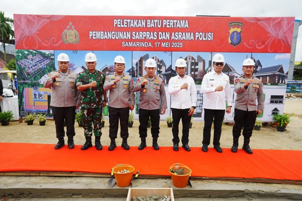 Kapolri Letakkan Batu Pertama Asrama Polresta Samarinda, Wujudkan Polri yang Lebih Responsif