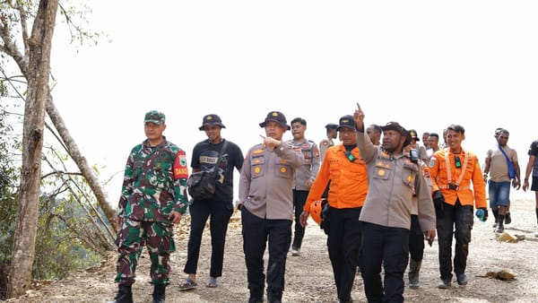Respons Cepat Bencana, Karo Ops Polda Papua Barat Kunjungi Lokasi Banjir Bandang di Pegunungan Arfak