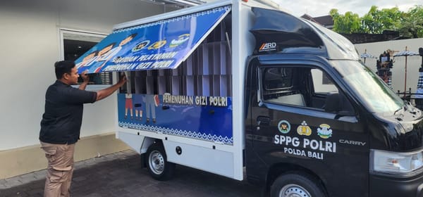 Dukung Program Pemerintah, Polda Bali Distribusikan 320 Porsi MBG