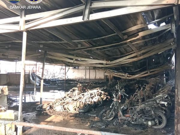 Labfor Polda Jateng Selidiki Penyebab Kebakaran di Area Parkir Motor Pabrik Jepara