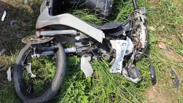 Pemotor di Bawah Umur Berboncengan Tabrak Truk di Batang, Bocah 8 Tahun Tewas