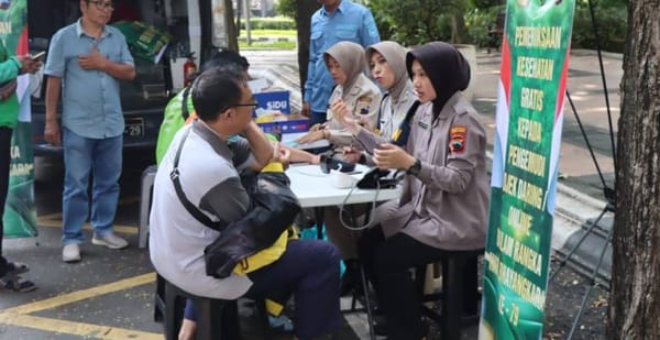 Peduli Ojol, Polrestabes Semarang Adakan Bakti Kesehatan Jelang Hari Bhayangkara