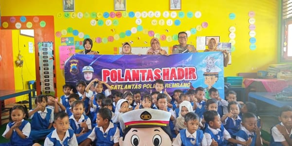 Polsanak di TK Tutwuri Rembang, Satlantas Polres Rembang Kenalkan Disiplin Lalu Lintas Sejak Dini