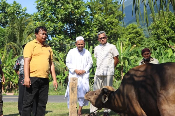 Kapolresta Tidore Gelar Pemotongan Hewan Kurban Bersama Warga Cobodoe
