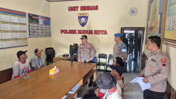 Polsek Kudus Kota Tertibkan Juru Parkir Liar yang Meresahkan Warga