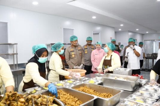 Percepat Pemenuhan Gizi Anak, Polda Jateng Genjot Program MBG di Sekolah-Sekolah