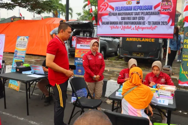 HUT Bhayangkari ke-79, Polres Karanganyar Hadirkan Layanan Kesehatan Gratis untuk Warga