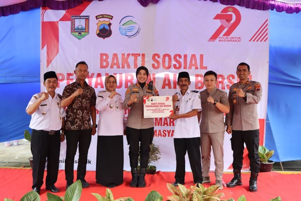 Polres Semarang Sambung 1,5 Km Pipa Air Bersih di Lereng Merbabu, Wujud Nyata Bakti Sosial