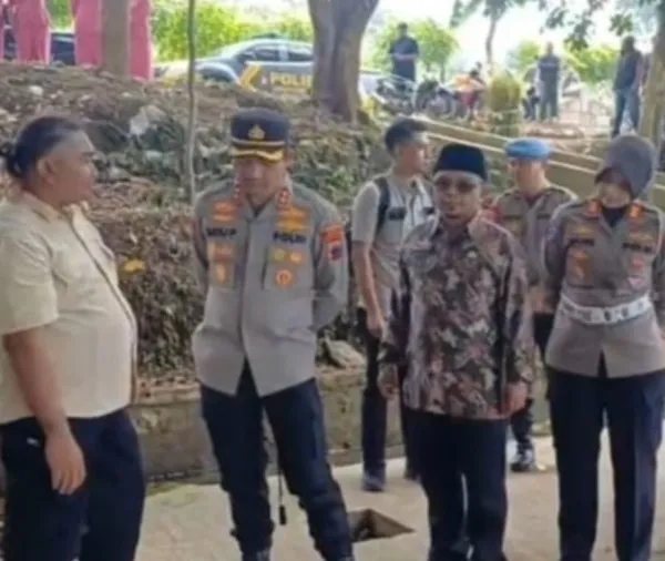 Jelang HUT Bhayangkara ke-79, Polres Tegal Hadirkan Tandon Air untuk Warga Desa Sumbaga Bumijawa