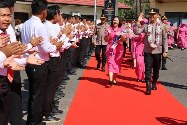 Pererat Kebersamaan, Ketua Daerah Bhayangkari Kalteng Kunjungi Cabang Pulang Pisau dan Tinjau Program Unggulan