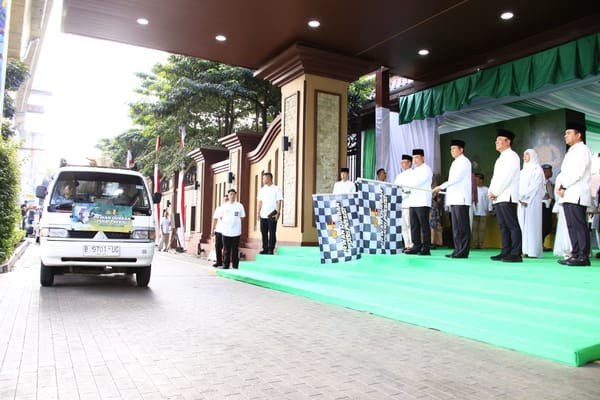 Iduladha 1446 H, Kapolri Serahkan Ribuan Hewan Kurban bagi Warga