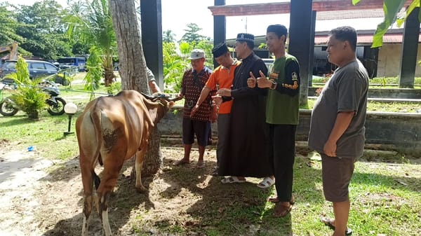 Kapolda Kalteng Sumbang Sapi Kurban untuk PWI, Maknai Iduladha dengan Kepedulian Sosial