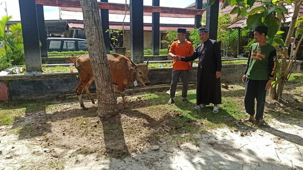 Maknai Iduladha, Kapolda Kalteng Berbagi Sapi Kurban kepada PWI Palangka Raya