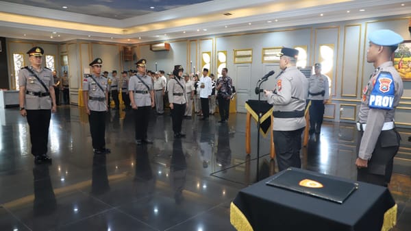 Sertijab Tiga Pejabat Strategis, Kapolresta Malang Kota Tekankan Reformasi Pelayanan Publik