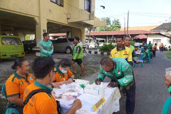 Lanjutkan Aksi Peduli, RS Bhayangkara Denpasar Laksanakan  Pemeriksaan Gratis Hari Kedua untuk Pengemudi Ojek Daring