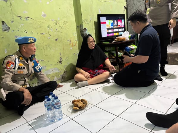 Bintra Polri Kunjungi Pangda Sri Suwarni, Wujud Kepedulian Jelang HUT Bhayangkara ke-79