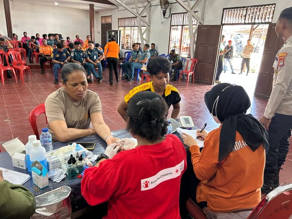 Polresta Manokwari Gelar Bakti Kesehatan Donor Darah Sambut HUT Bhayangkara ke-79