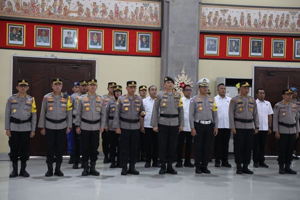 Upacara Penyucian Pataka “Sura Dwipa Sarvabavena”, Wakapolda Bali Tegaskan Semangat Pengabdian