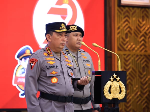 Kapolri Pimpin Upacara Pemuliaan Nilai-Nilai Tribrata Peringati HUT Bhayangkara ke-79