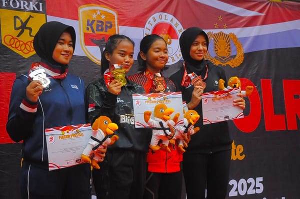 Kisah Inspiratif Polwan Brimob: Tangguh di Lapangan, Berprestasi di Piala Kapolri 2025