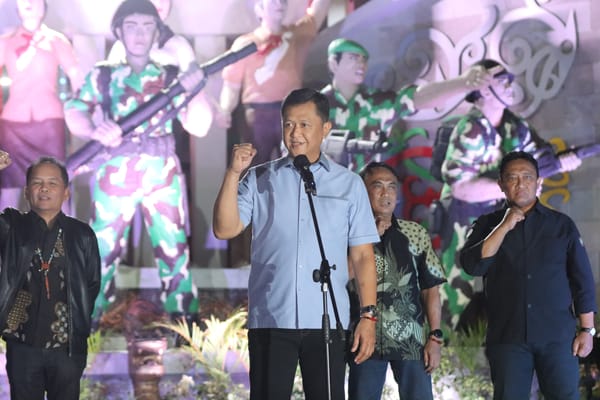 Kapolda Kalteng Hadiri Car Free Night Huma Betang, Wujud Dukung Budaya Lokal