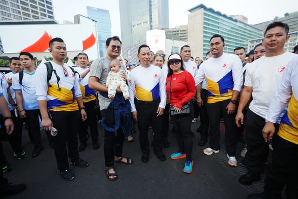 Kapolri Hadiri CFD Hari Bhayangkara, Warga Sambut dengan Antusiasme Tinggi