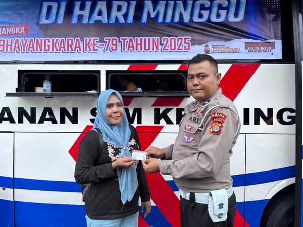 CFD Jadi Ajang Polri Beri Layanan Samsat dan SIM, Disambut Antusias Warga