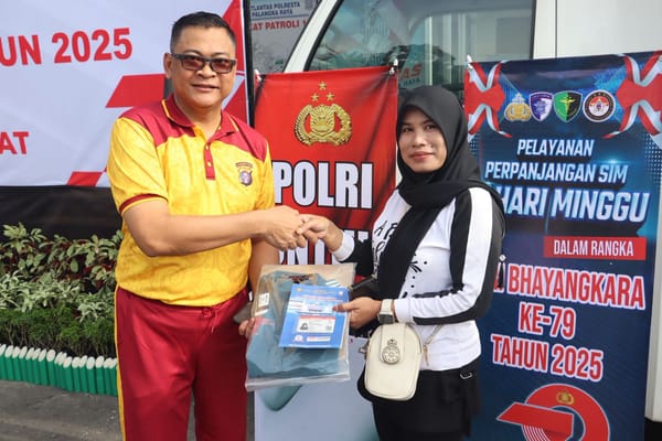 Sambut Hari Bhayangkara ke-79, Ditlantas Polda Kalteng Hadirkan Layanan SIM dan STNK di CFD