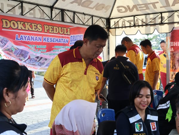 Polri Peduli, Polda Kalteng Hadirkan Layanan Kesehatan Gratis di CFD Bundaran Besar