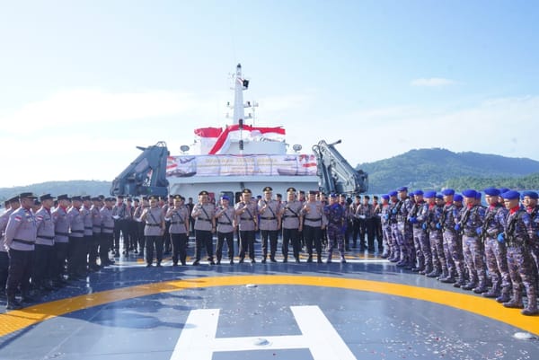 Polda Aceh Gelar Tabur Bunga di Perairan Sabang Sambut Hari Bhayangkara ke-79