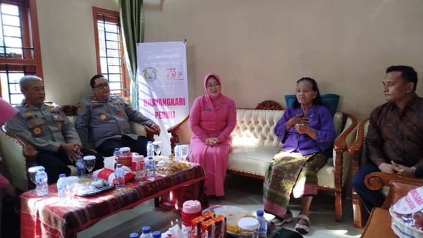 Kunjungan Kapolda Aceh: Wujud Empati untuk Keluarga Polisi Gugur Lawan Teror