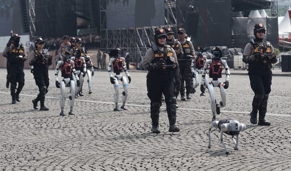 Hari Bhayangkara ke-79, Polri Tampilkan Visi Teknologi Lewat Robot Humanoid dan K9