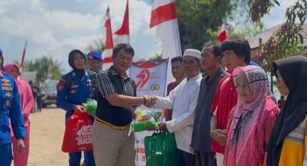 Peduli Sesama, Polda Kalteng Bedah Rumah Lansia di Seruyan Sambut Hari Bhayangkara ke-79