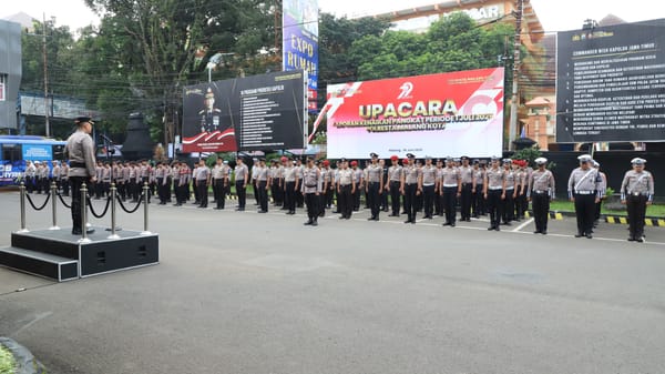 Kapolresta Malang Kota: Kenaikan Pangkat Bentuk Apresiasi atas Dedikasi Personel