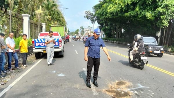 Kecelakaan Truk vs Motor di Purwokerto: Dua Korban Luka-luka