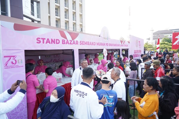 Polda Jateng Gelar Bazar Sembako Murah, Wujud Kepedulian pada Masyarakat