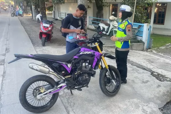 Anak di Bawah Umur dan Pengendara Tanpa Helm Dominasi Pelanggaran di Operasi Patuh Candi Grobogan 2025