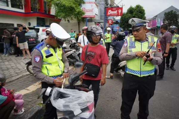 Pelanggaran Lalu Lintas Meningkat, Satlantas Banyumas Tangani 2.071 Kasus di Operasi Patuh Candi