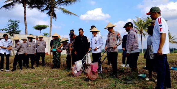 Kerja Bareng Polresta Malang Kota dan Dispangtan, Lahan Tidur Ditanami Jagung