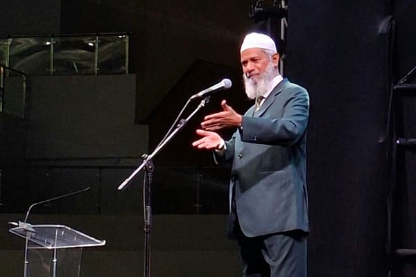 Ceramah Dr. Zakir Naik di Malang Berlangsung Damai, Panitia Tekankan Aturan Khusus