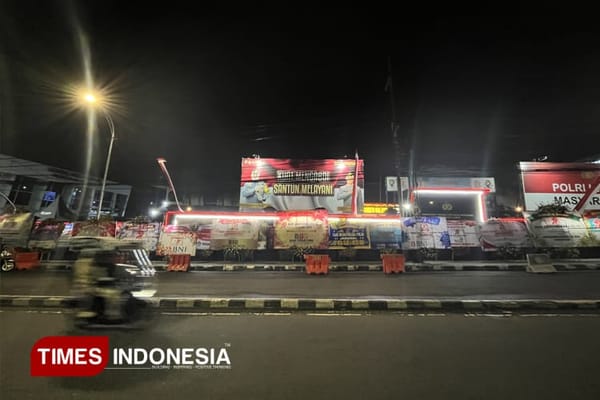 Ucapan Selamat Hari Bhayangkara Mengalir, Polresta Malang Kota Penuh Karangan Bunga