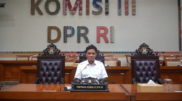 Ketua Komisi III DPR Harapkan Polri Tetap Jadi Garda Terdepan di Usia ke-79