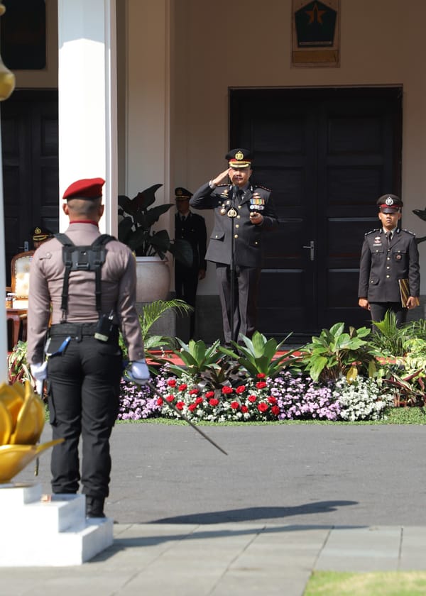 Kapolresta Malang Kota Pimpin Upacara Hari Bhayangkara ke-79