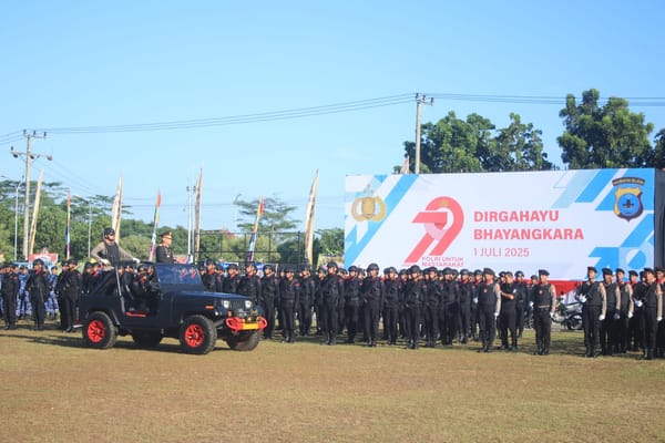 Semarak Hari Bhayangkara ke-79, Polda Kalsel Laksanakan Upacara Puncak Peringatan