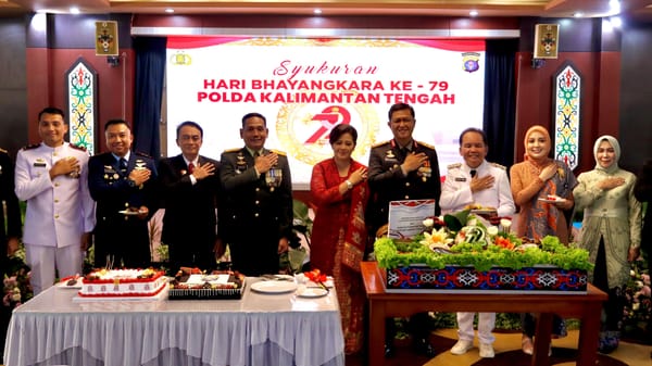 Hari Bhayangkara ke-79, Gubernur dan TNI Beri Kejutan Spesial untuk Kapolda Kalteng